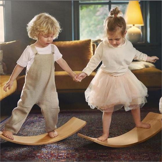 What is a balance board for toddlers?